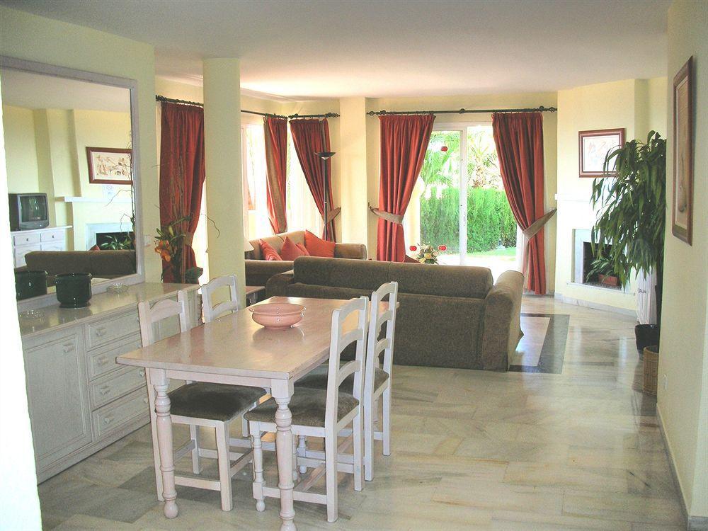Apartamentos El Porton La Cala De Mijas Εξωτερικό φωτογραφία