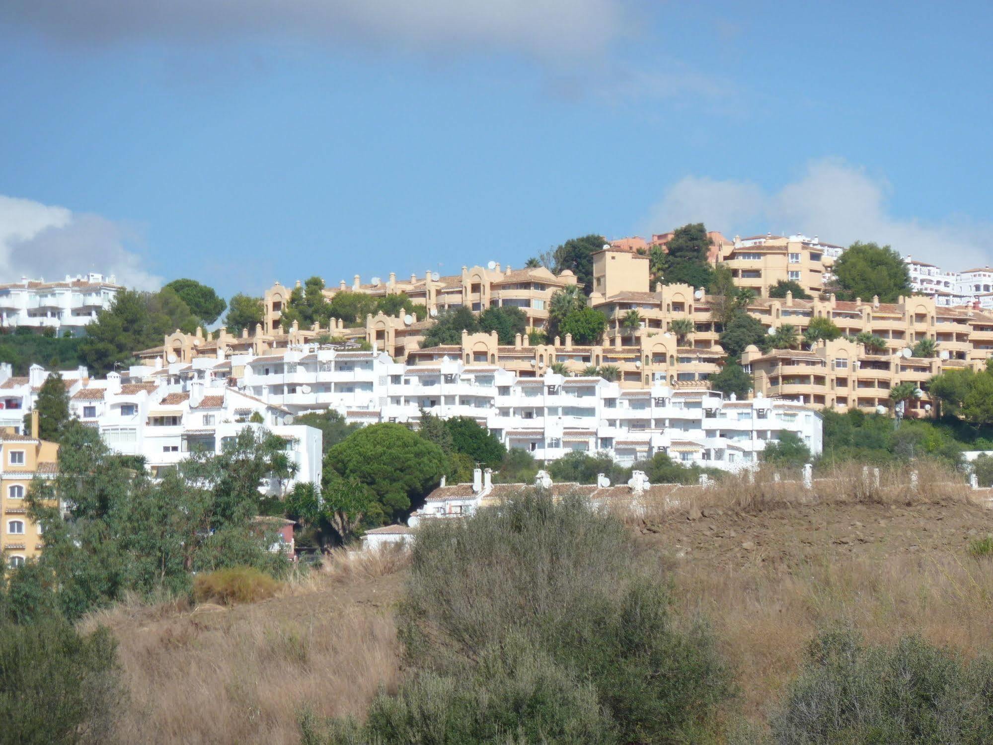 Apartamentos El Porton La Cala De Mijas Εξωτερικό φωτογραφία